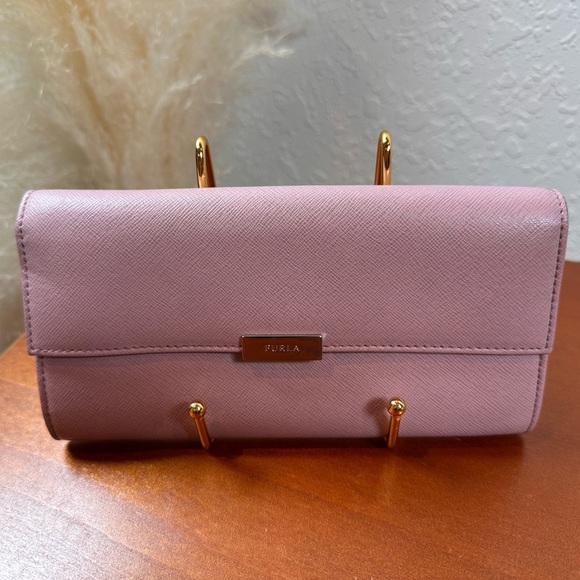 Furla Wallet Lavender Leather with Silver Tone Hardware - Picture 1 of 8